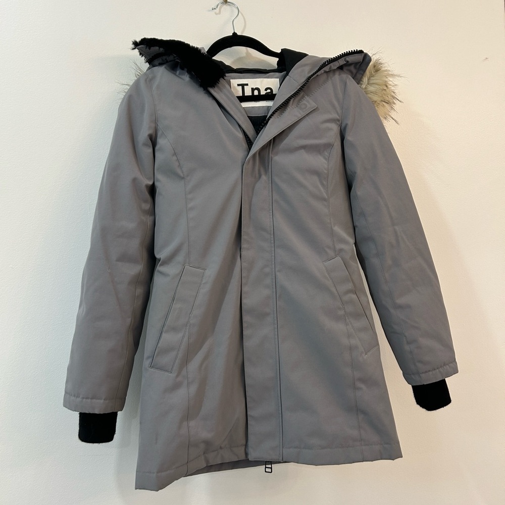 Aritzia Parka xs